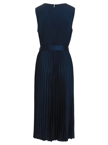 BETTY & CO Chiffonkleid mit Plissee in Navy Blue