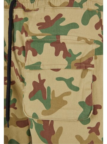 2Y Studios Shorts in green