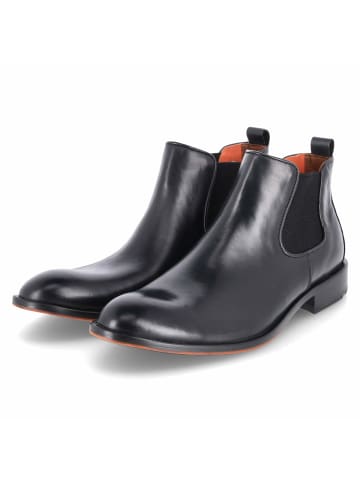 LLOYD Stiefel mit Kaltfutter in schwarz