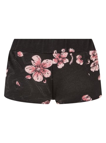 DNGRS Dangerous Shorts in black