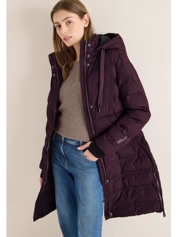 Cecil Mantel in dark plum