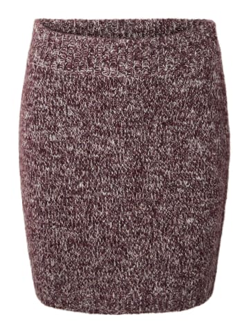 Pieces Strickrock in Winetasting