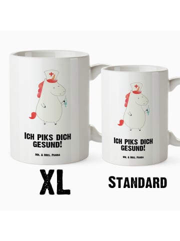 Mr. & Mrs. Panda Steinguttasse Einhorn Krankenschwester mit Spruch in Weiß