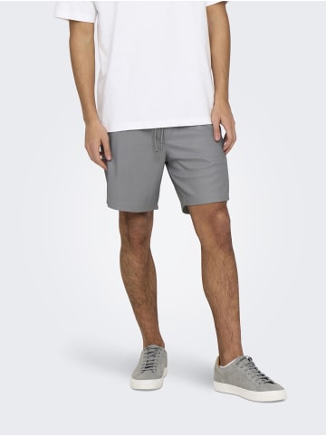 ONLY & SONS Shorts in Limestone