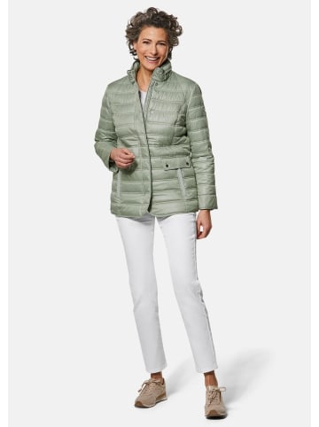 GOLDNER Kurzgröße:  Leichte Steppjacke mit vielen Details in baummoos