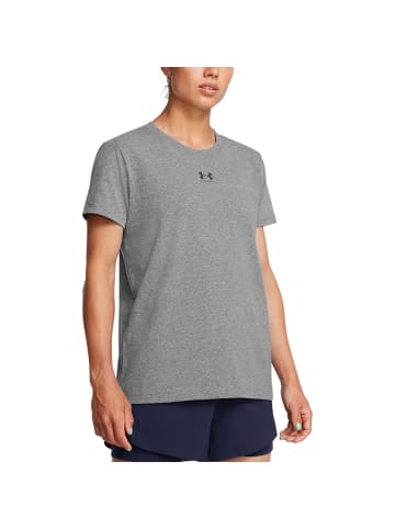 Under Armour Rival Core SS in Grau