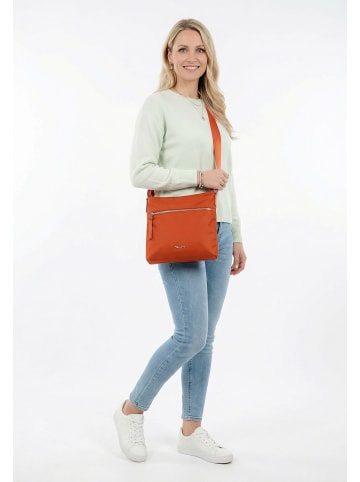 Tamaris Umhängetasche TAS Giuseppa in rust 624