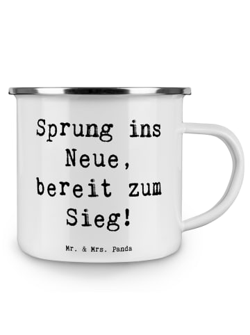 Mr. & Mrs. Panda Trinkbecher Spruch Sich in einer neuen Sportart... in Weiß