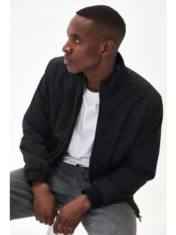 Matinique Jacke MAbanner Gerade Passform in Black
