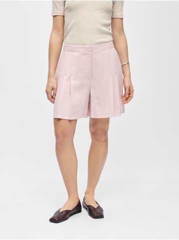 Object Shorts in Pale Lilac