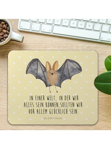 Mr. & Mrs. Panda Mousepad Fledermaus Flügel mit Spruch in Gelb Pastell