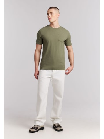 Protest " PRTCruz in Artichoke green