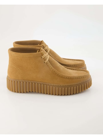 Clarks Schnürstiefeletten in Beige