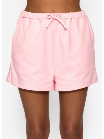SASSYCLASSY Lässige Sweatshorts in Rosa