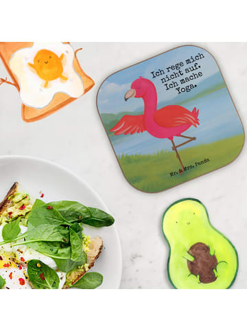 Mr. & Mrs. Panda bieruntersetzer Flamingo Yoga Design mit Spruch in Weiß