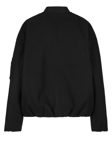 Urban Classics Urban Classics in black