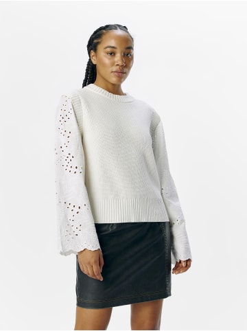 Object Pullover in Cloud Dancer