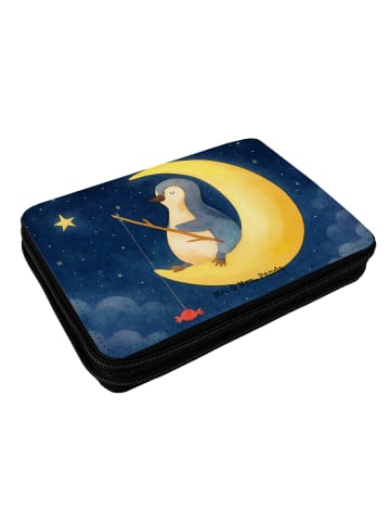Mr. & Mrs. Panda Federtasche Pinguin Mond Design ohne Spruch in Weiß