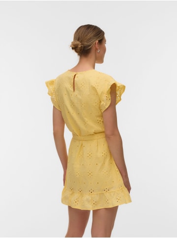 Vero Moda Kleid in Pale Banana