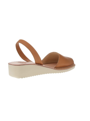 Ria Menorca Sandalen Plataforma Berlin in Braun