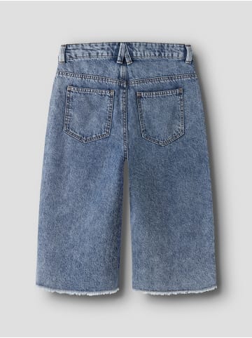 name it Shorts in Medium Blue Denim