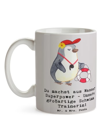 Mr. & Mrs. Panda Tasse Superpower Schwimmen Trainerin mit Spruch in Grau Pastell
