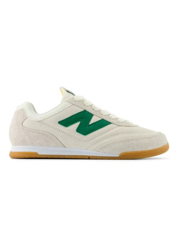 New Balance Sneaker URC42 in Weiß