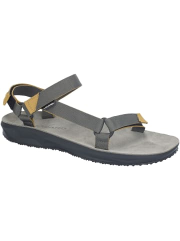 Lizard M HIKE in Grün