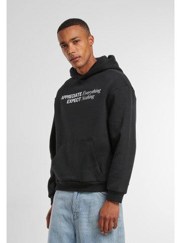 Mister Tee Mister Tee in black