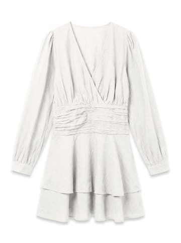Vero Moda Mehrlagiges Kleid in Snow White