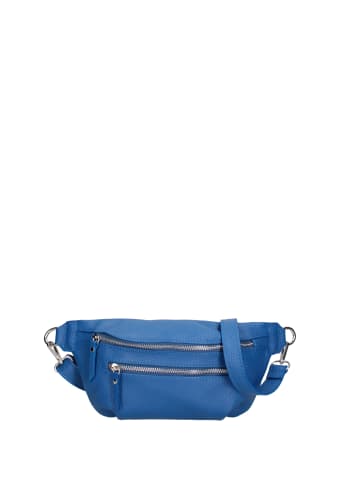 Chiara Ferretti Riementasche in BLUETTE