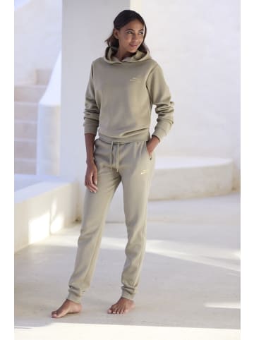 LASCANA Sweathose in khaki