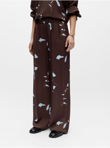 Object Hose in Seal Brown