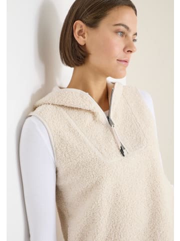 Cecil Weste in teddy vanilla white