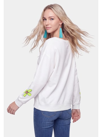 IZIA Women Sweatshirt in White