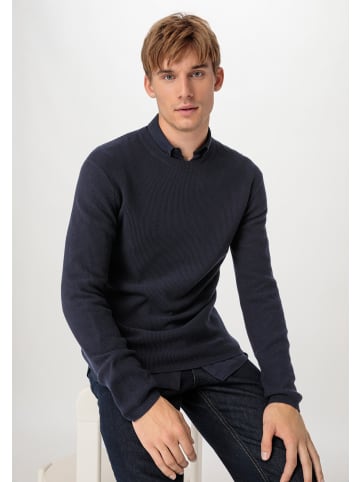 Hessnatur Pullover in marine