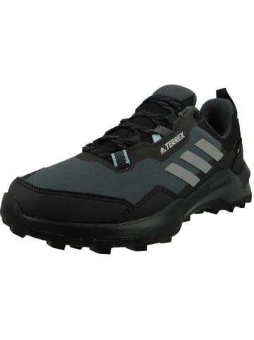 adidas Schnürschuhe in schwarz