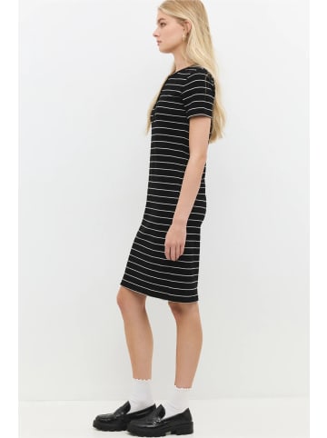 NO MATTER WHAT Kleid in Schwarz gestreift