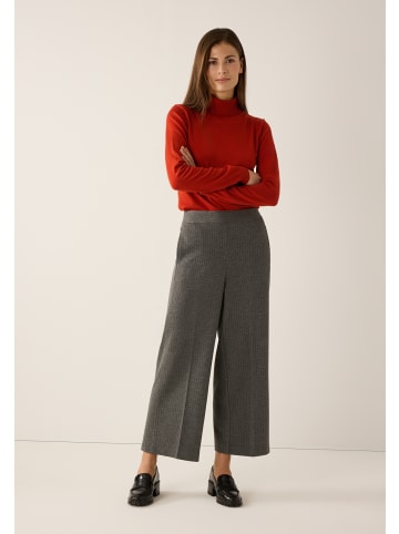 More & More figurbetonter Rollkragenpullover in chilli orange