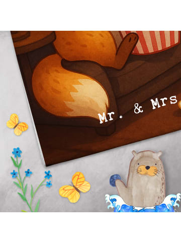 Mr. & Mrs. Panda Handtuch Fuchs Filme gucken Design mit Spruch in Weiß