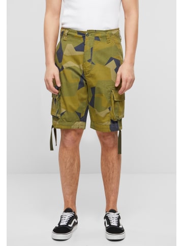 Brandit Cargo Shorts in swedish camo