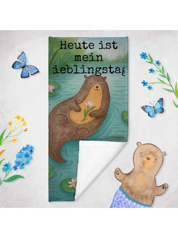 Mr. & Mrs. Panda Handtuch Otter Seerose Design mit Spruch in Grau Pastell