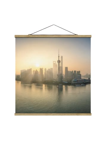 WALLART Stoffbild mit Posterleisten - Pudong bei Sonnenaufgang in Orange