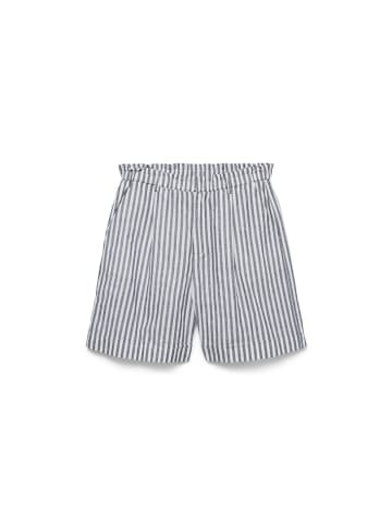 Vero Moda Short in Navy Blazer
