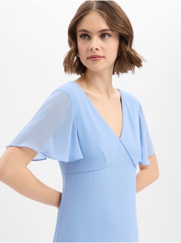 Marie Lund Abendkleid in hellblau - 0002