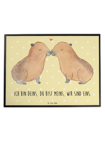 Mr. & Mrs. Panda Schreibtischunterlage Capybara Liebe mit Spruch in Gelb Pastell