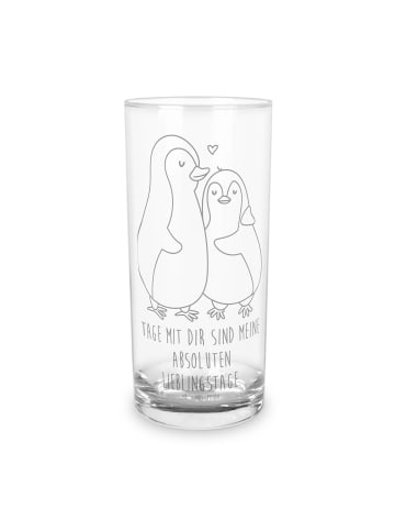 Mr. & Mrs. Panda Longdrinkglas Pinguin umarmen mit Spruch in Transparent