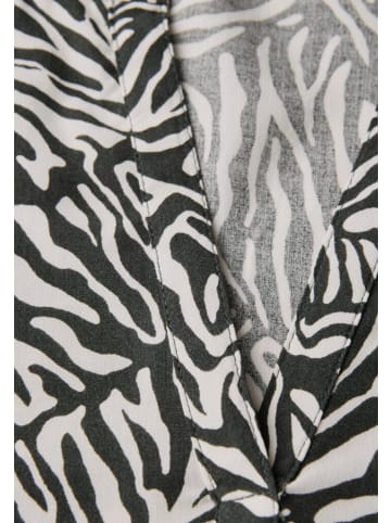 Street One Halbarmbluse in pine grove green