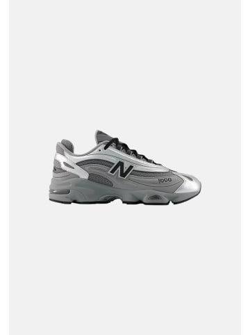 New Balance Sneaker Low U10007RF Grau