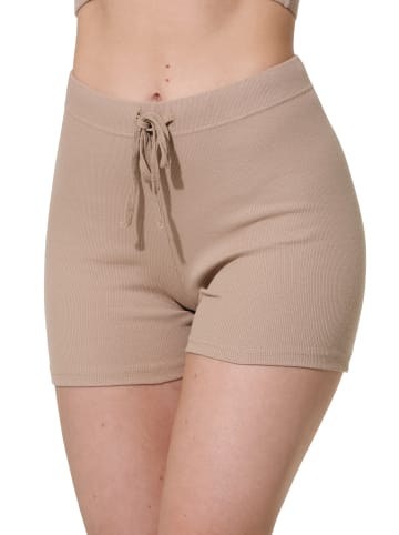 Yenita® Shorts in Beige